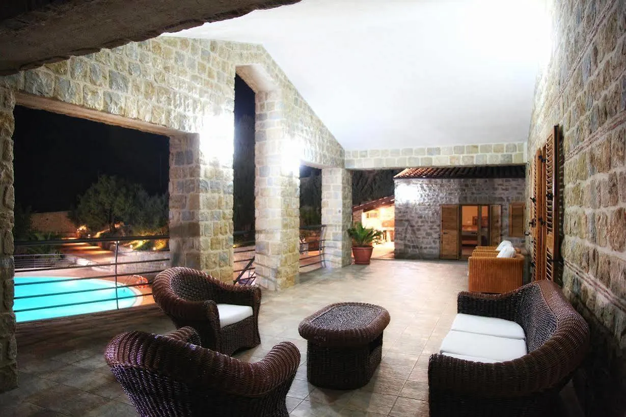 Hotel Villa Viola B&B Resort Letojanni